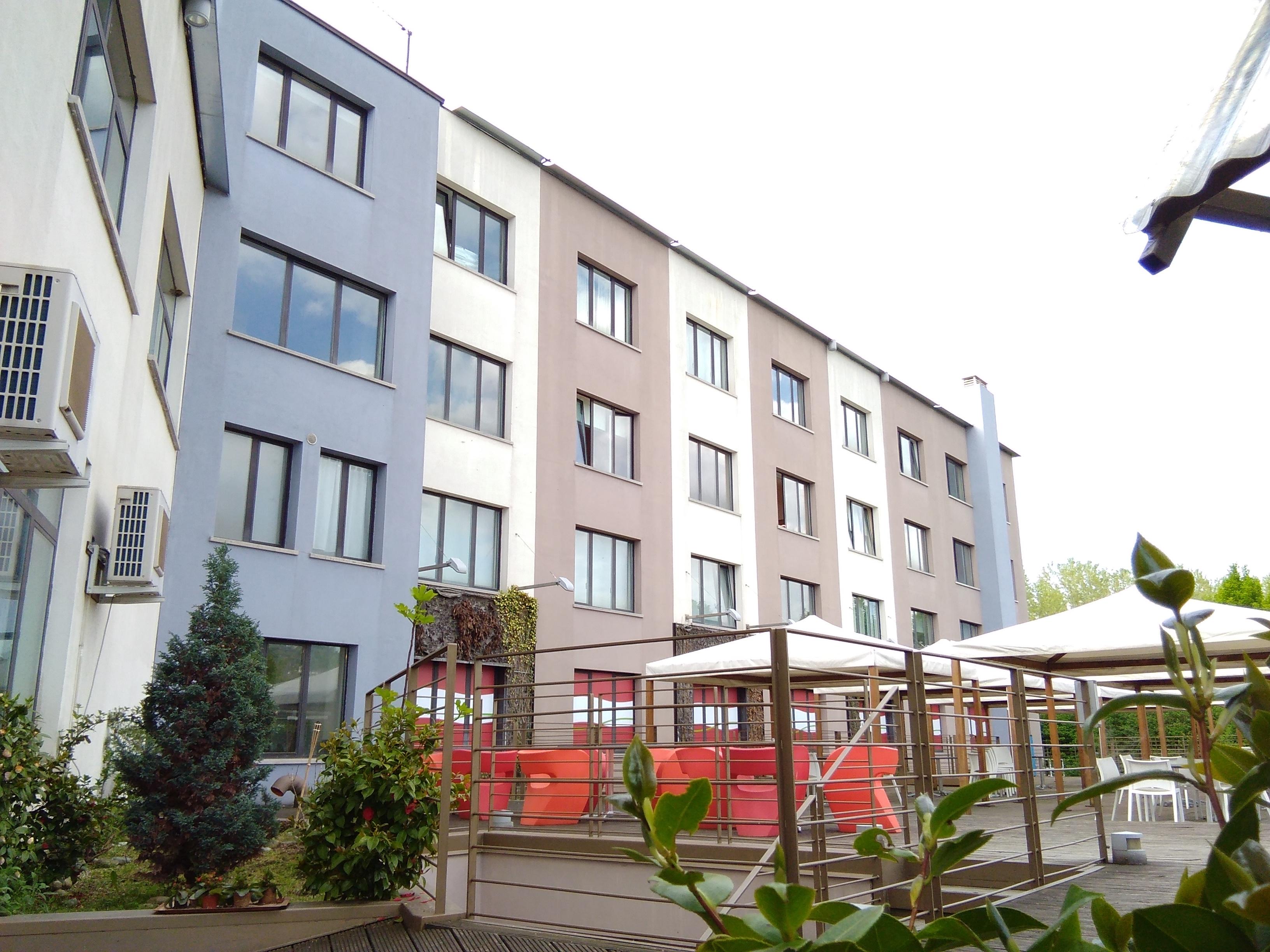 Hotel Cavalieri 皮内罗洛 外观 照片